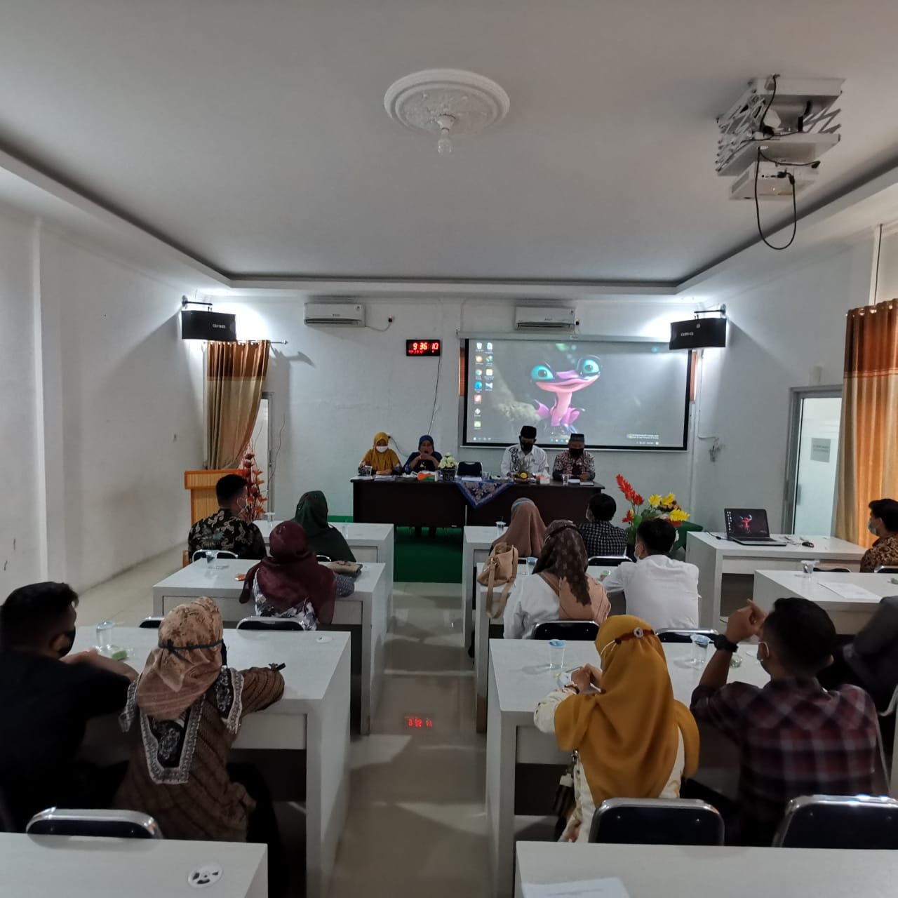 10 Pasangan ASN Kabupaten Pesisir Selatan Mengikuti Sidang Pranikah